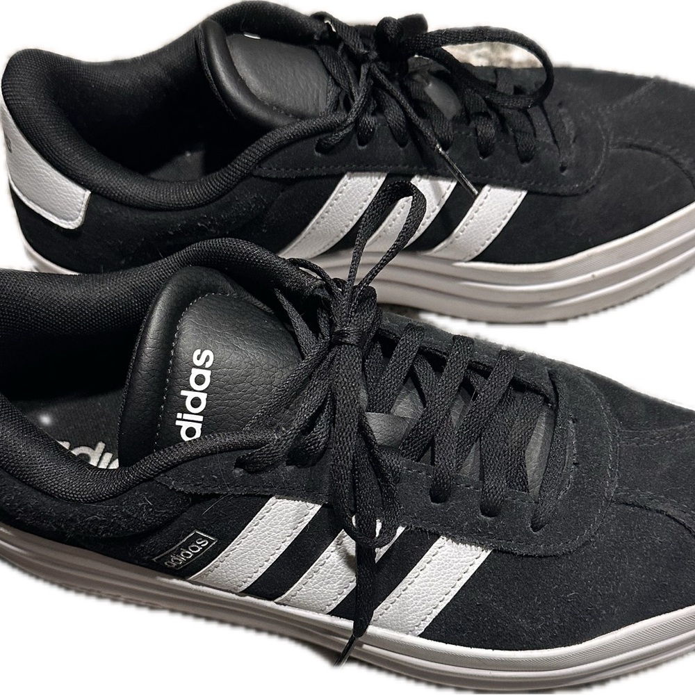 Adidas Women’s Classic Black and White Sneakers - Picture 3 of 5
